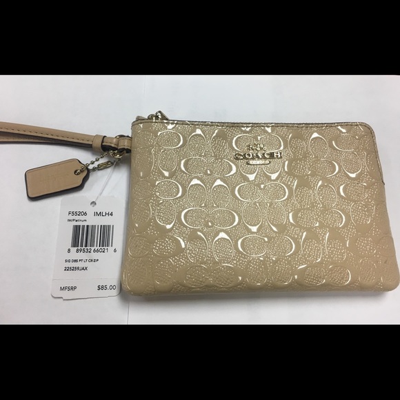 Coach wristlet - Picture 4 of 6